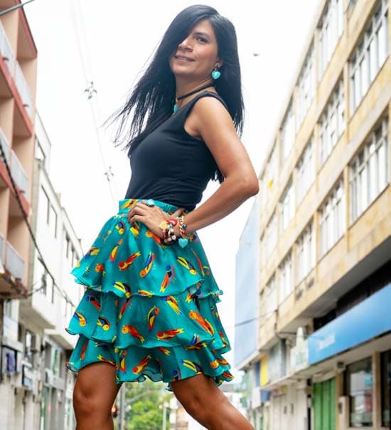 Falda mini de tres boleros – Colección Believe